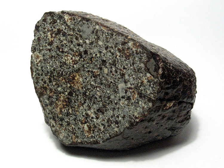 缅因州米ineral Museum Is Offering Reward for Finding a Remote Meteorite